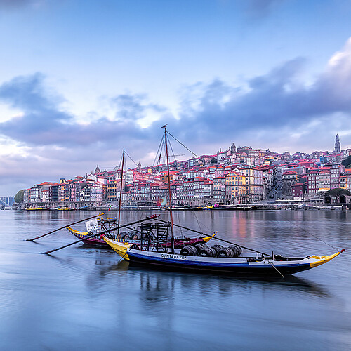  Porto Boote Portugal Sonnenaufgang am Douro
