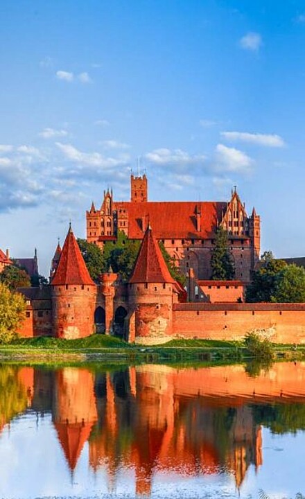 Marienburg Schloss am Fluss Nogat in Polen