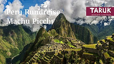 Blick über das historische Machu Picchu auf Peru Rundreise