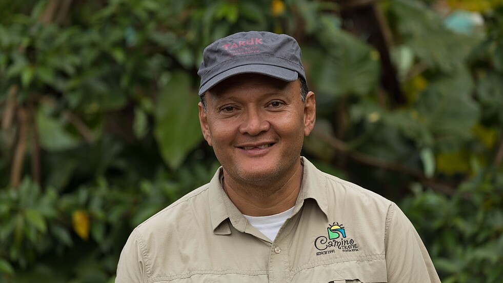 Reiseleiter im Dschungel in Costa Rica