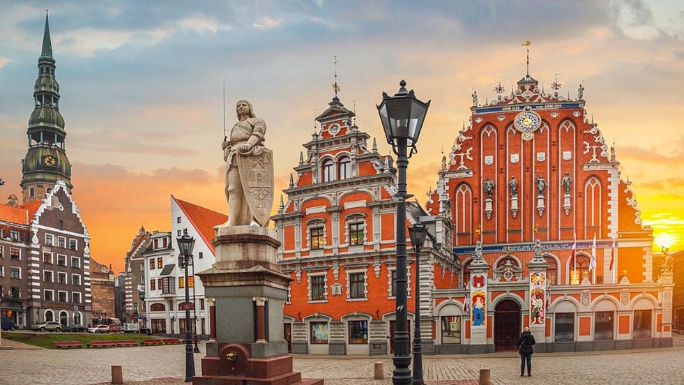 Schwarzhäupterhaus in Riga Lettland auf der Reise Ostseetraum Baltikum