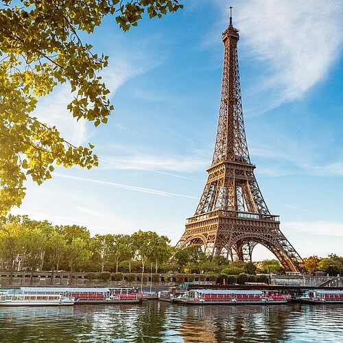 Eifelturm in Paris an der Seine in Frankreich