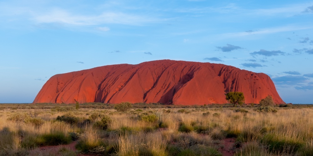 Uluru bzw. Ayers Rock im Outback Australiens