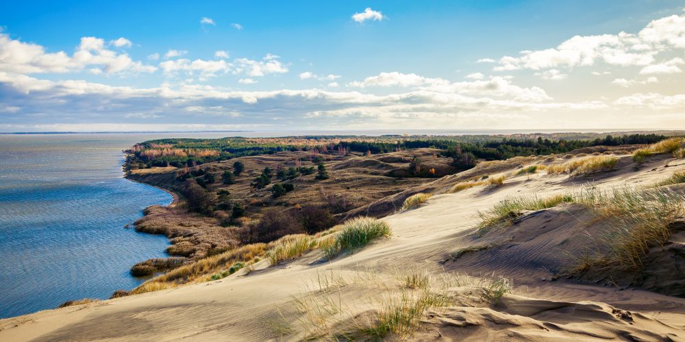 Sand und Meer an der Kurischen Nehrung in Litauen