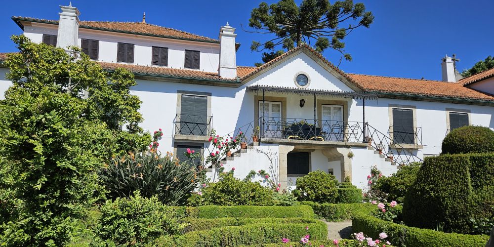 Ein typisches Weingut im Dourotal in Portugal
