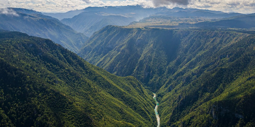 Blick über den Tara Canyon in Montenegro