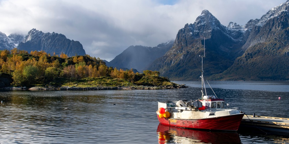 Fischerboot auf dem Trollfjord in Norwegen